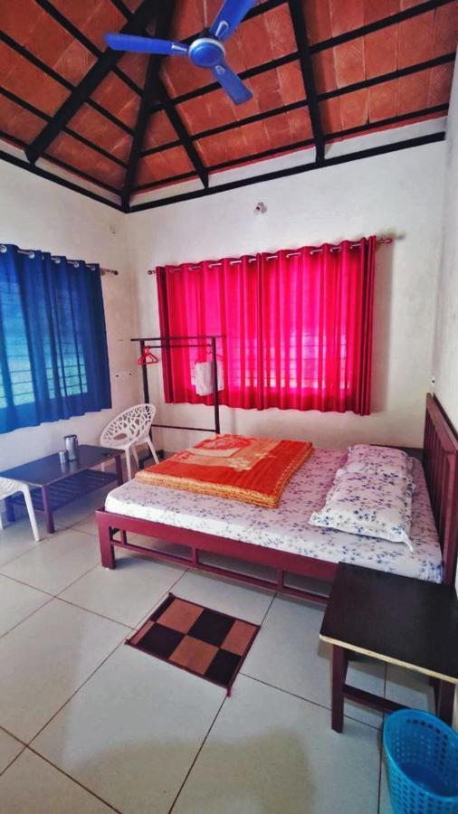 Staymaker Kasargali Homestay Sakleshpur Exterior foto